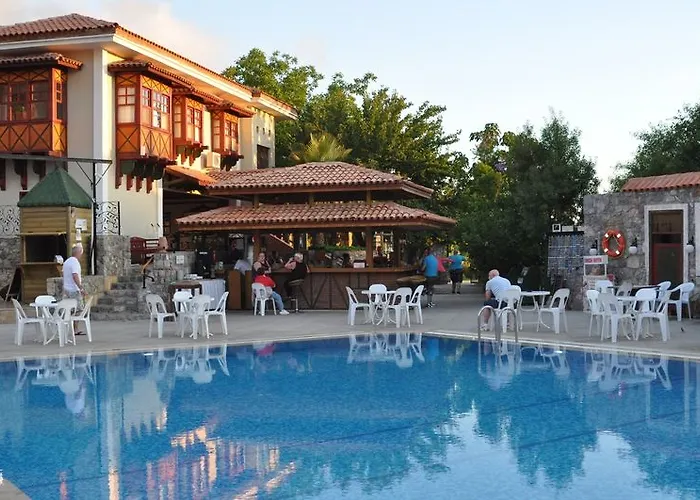 Ova Otel 3*