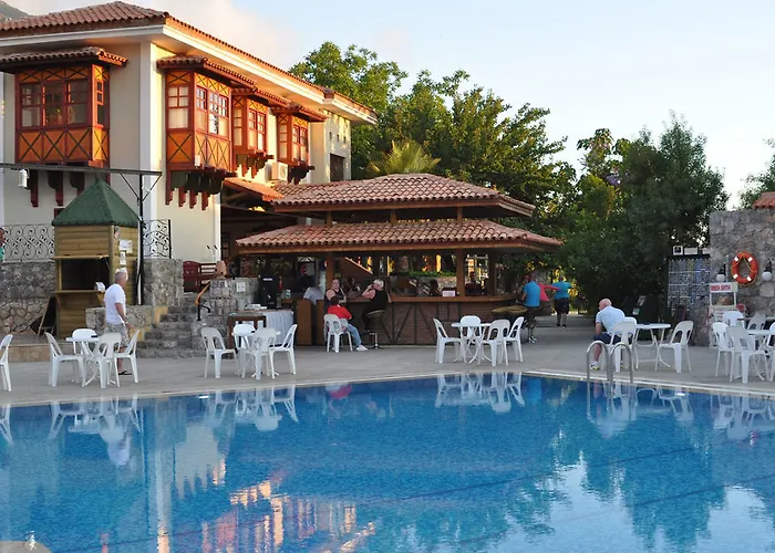 Ova Otel 3*